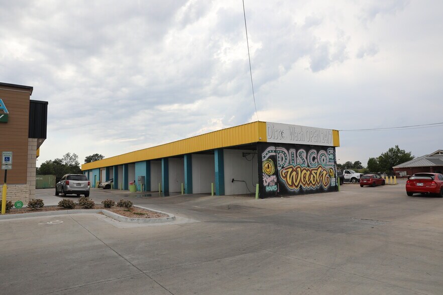 More Photos Of 10150 E 11th St, Tulsa Carwash For Sale
