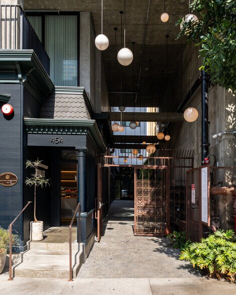 More Photos Of 454 13th St, San Diego Apartments For Sale