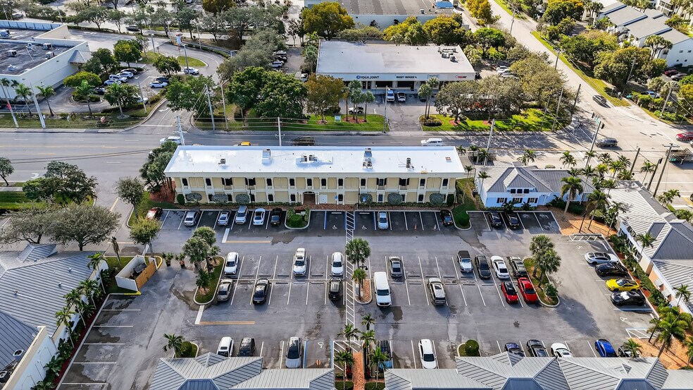 More Photos Of 665 SE 10th St, Deerfield Beach Medical For Sale