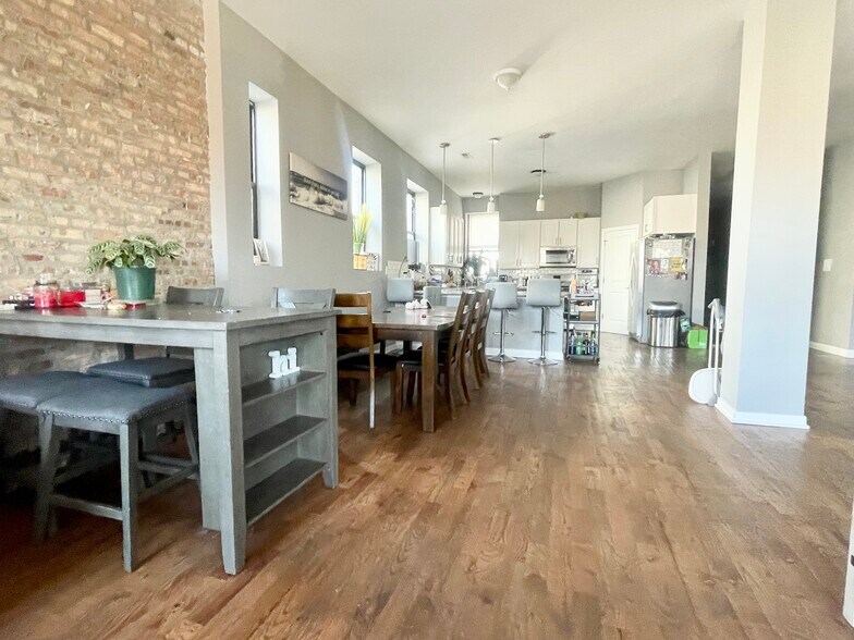 More Photos Of 4711-4715 S Michigan Ave, Chicago Apartments For Sale