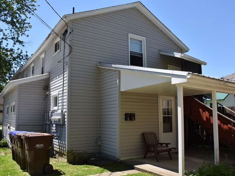 More Photos Of 130 E Spruce St, Titusville Apartments For Sale