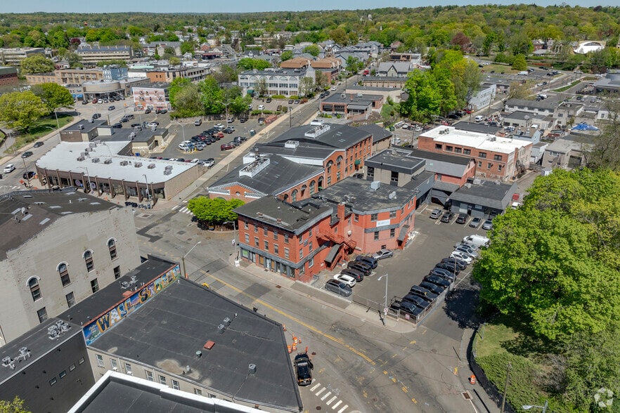 More Photos Of 2-8 Knight St, Norwalk Office For Lease