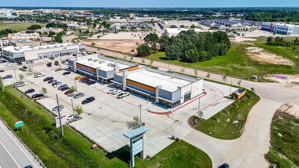 Primary Photo Of I-10 & Pin Oak Rd, Katy Unknown For Lease