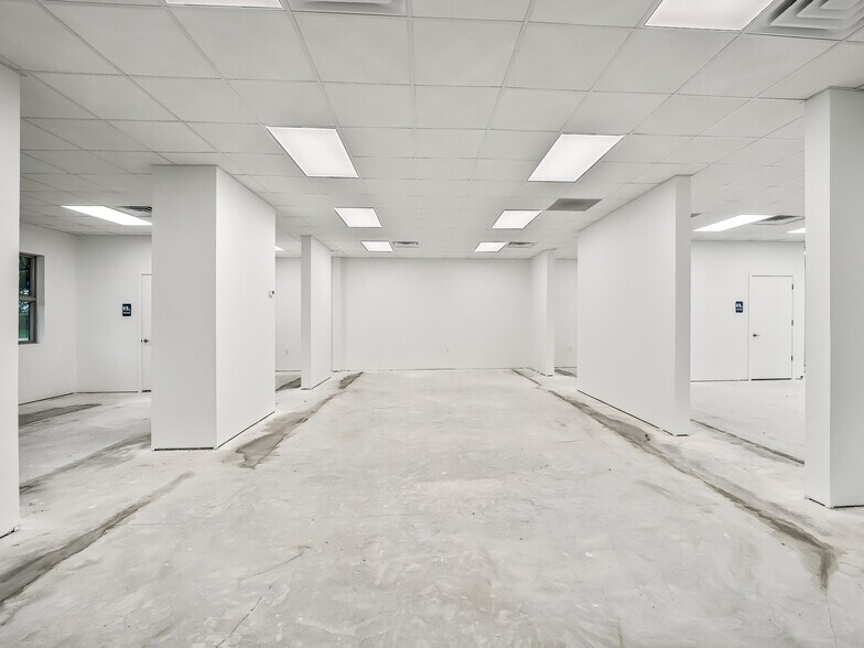 More Photos Of 871-801 Highway 466, Lady Lake Unknown For Lease