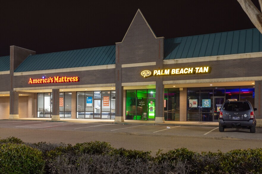 More Photos Of 6600 Stage, Bartlett Unknown For Lease