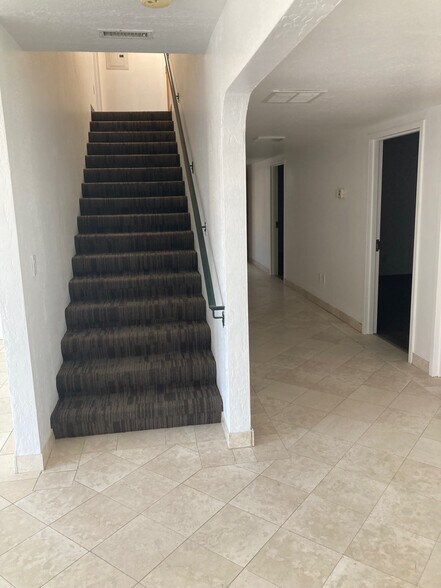 More Photos Of 2196 American Ave, Hayward Warehouse For Lease