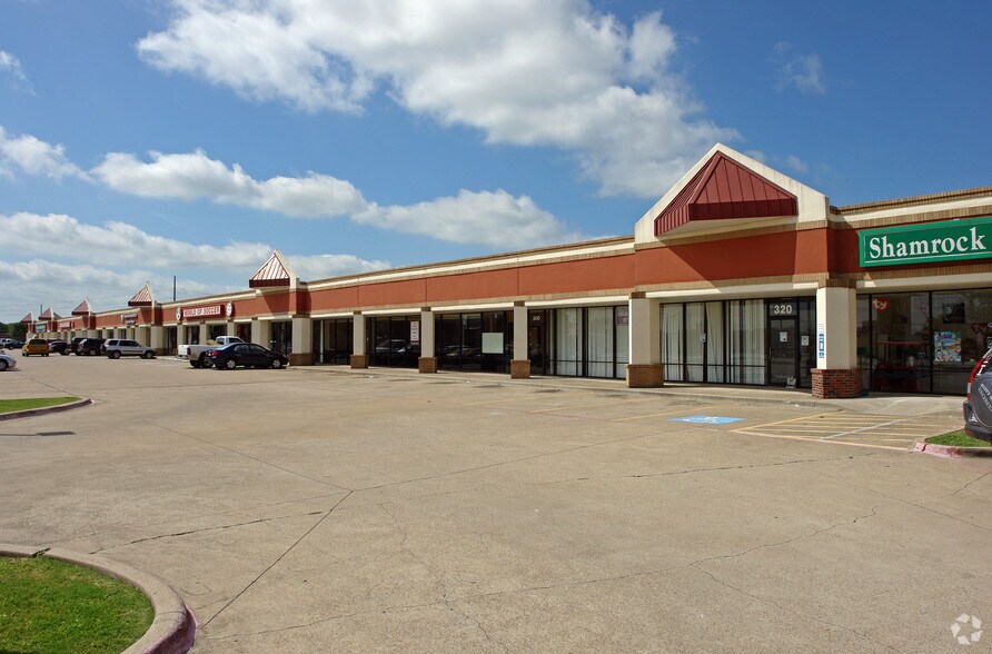 More Photos Of 909 Gross Rd, Mesquite Unknown For Lease