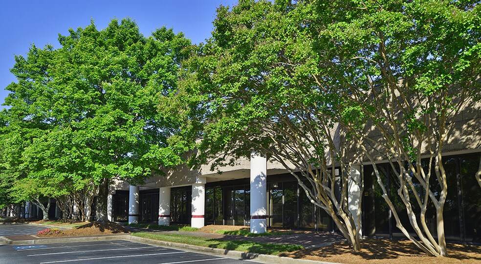 More Photos Of 2211 Newmarket Pky SE, Marietta Office For Lease