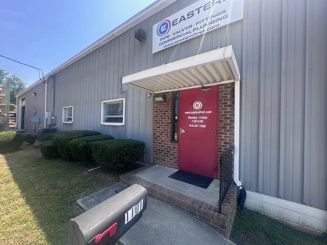 More Photos Of 1101 E Cornwallis Rd, Durham Warehouse For Sale