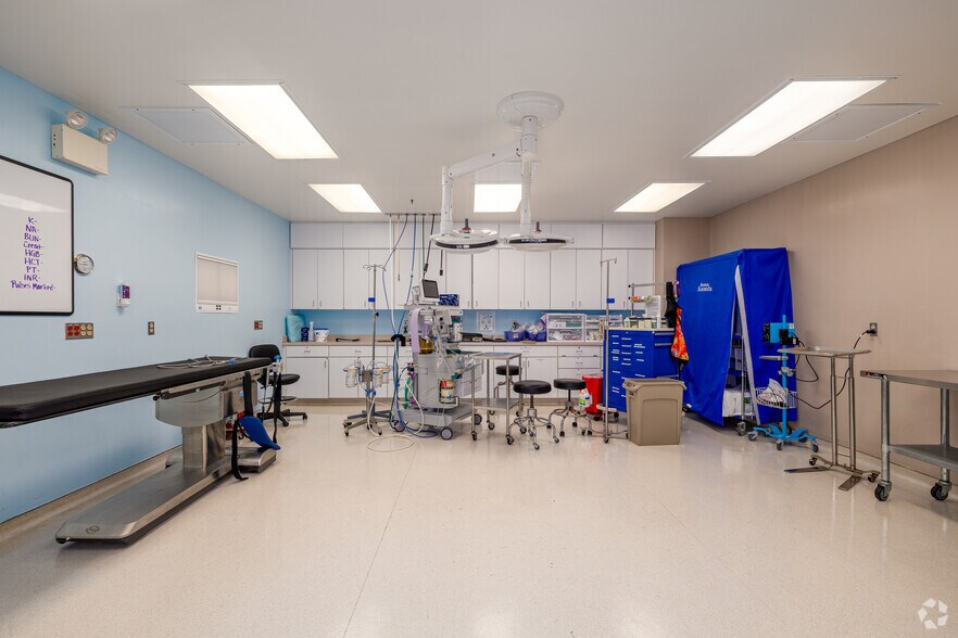 More Photos Of 1133 E Chestnut Ave, Vineland Office For Sale