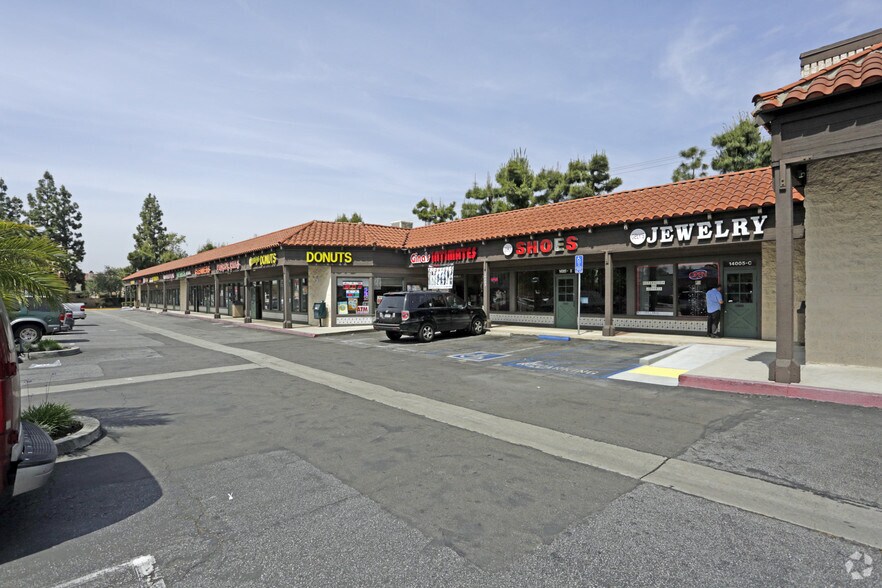 Primary Photo Of 14001-14005 Ramona Blvd, Baldwin Park Storefront For Lease