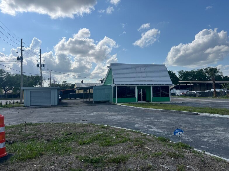 More Photos Of 2730 N Orange Blossom Trl, Orlando Land For Lease