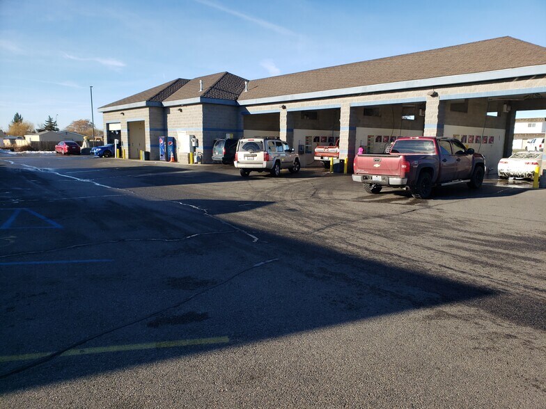 Primary Photo Of 318 N 20th Ave, Pasco Specialty For Sale