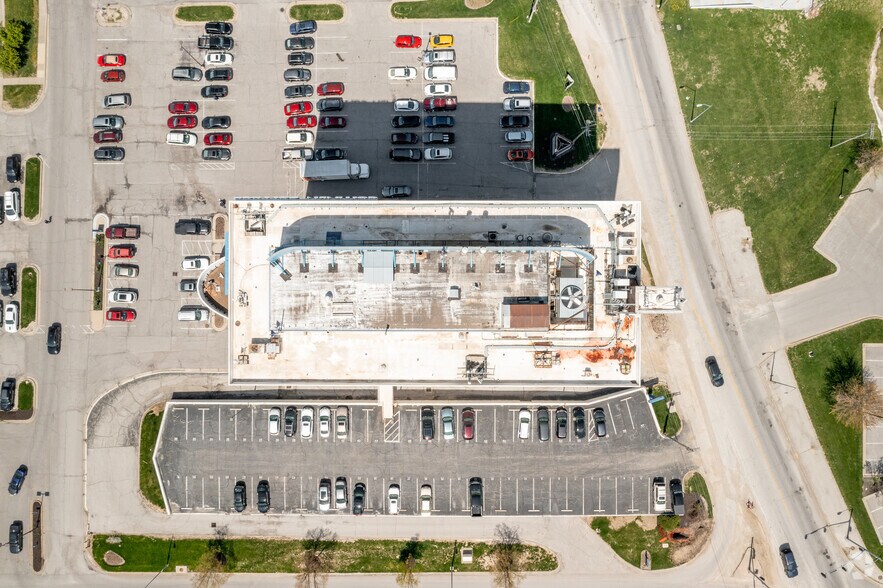 More Photos Of 4240 Blue Ridge Blvd, Kansas City Coworking Space