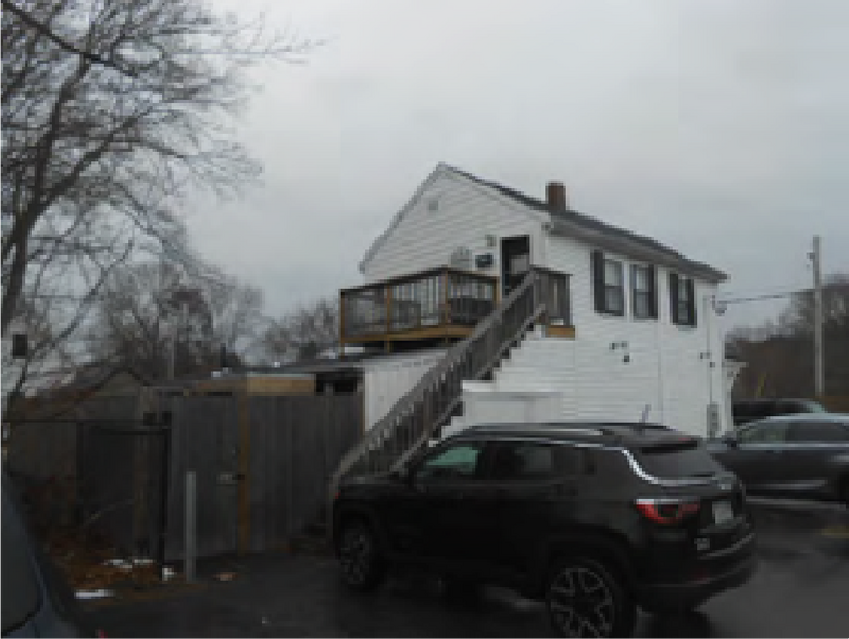 More Photos Of 613 Main St, Hingham Storefront For Sale