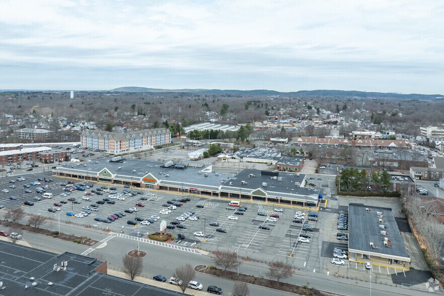 More Photos Of 19-143 Memorial Pky, Randolph Unknown For Lease