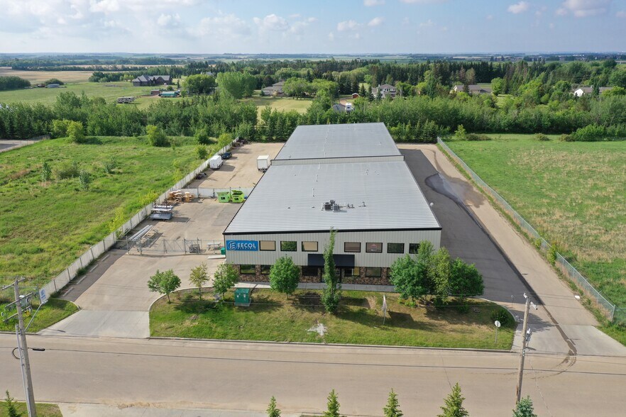 More Photos Of 11121 83rd Ave, Fort Saskatchewan Warehouse For Lease