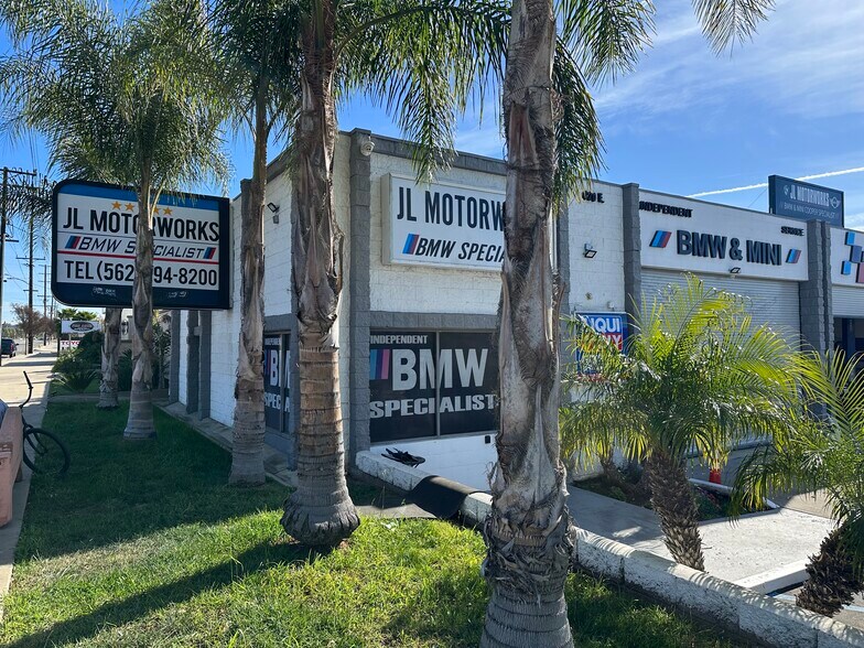 More Photos Of 400-420 E Whittier Blvd, La Habra Auto Repair For Lease