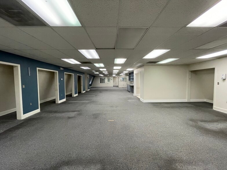 More Photos Of 11325 Pembrooke Sq, Waldorf Medical For Lease