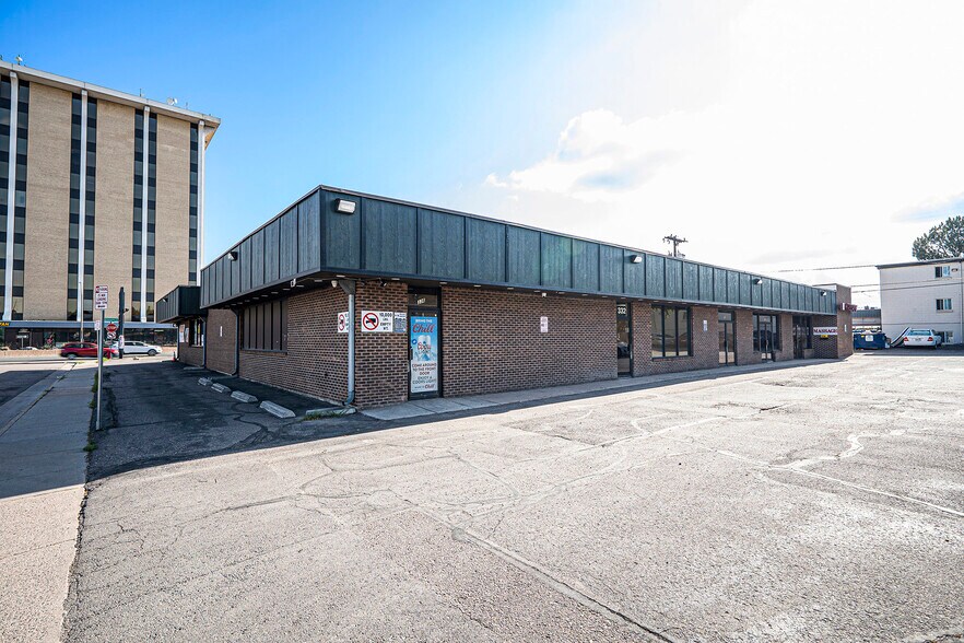 More Photos Of 340 W Hampden Ave, Englewood Freestanding For Lease