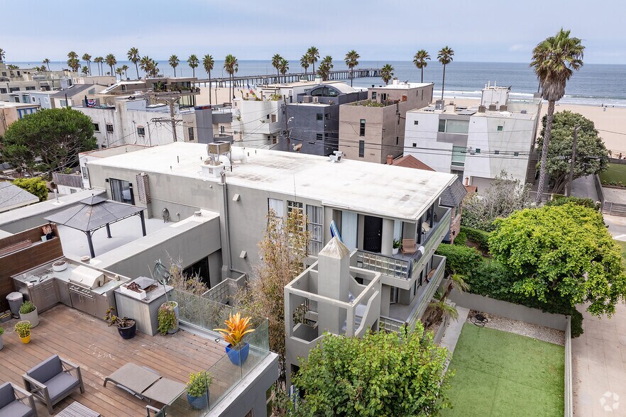 More Photos Of 22 28th Ave, Venice Apartments For Sale