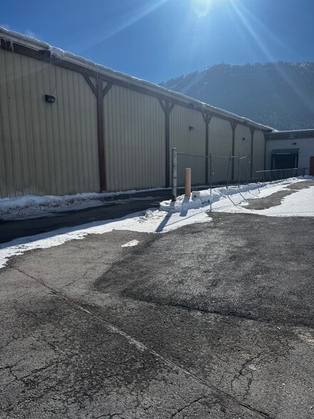 More Photos Of 520 W Broadway Ave, Jackson General Retail For Sale