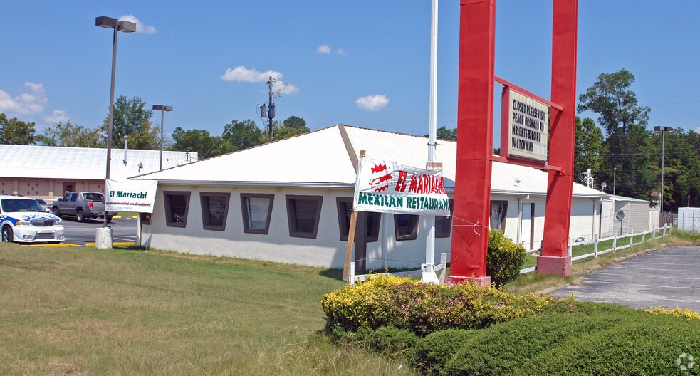 More Photos Of 1719 Gordon Hwy, Augusta Restaurant For Sale