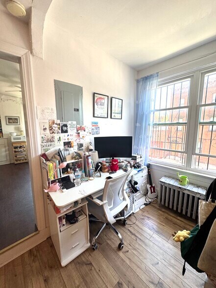 More Photos Of 236 16th St, Brooklyn Storefront Retail Residential For Sale