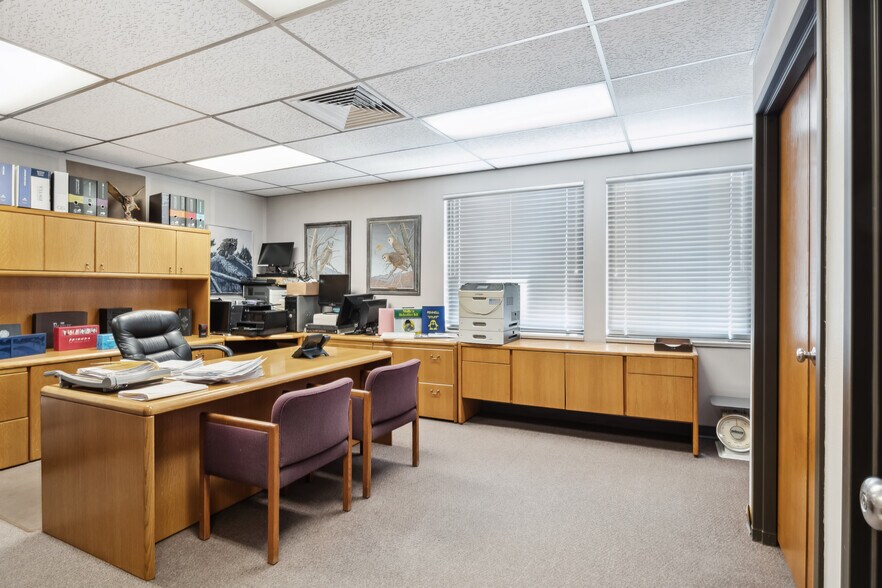 More Photos Of 1187 E 68th Ave, Denver Manufacturing For Sale