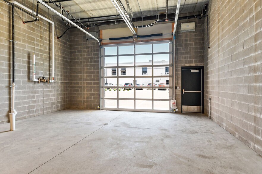 More Photos Of 309-NE Ulysses St, Minneapolis Apartments For Lease