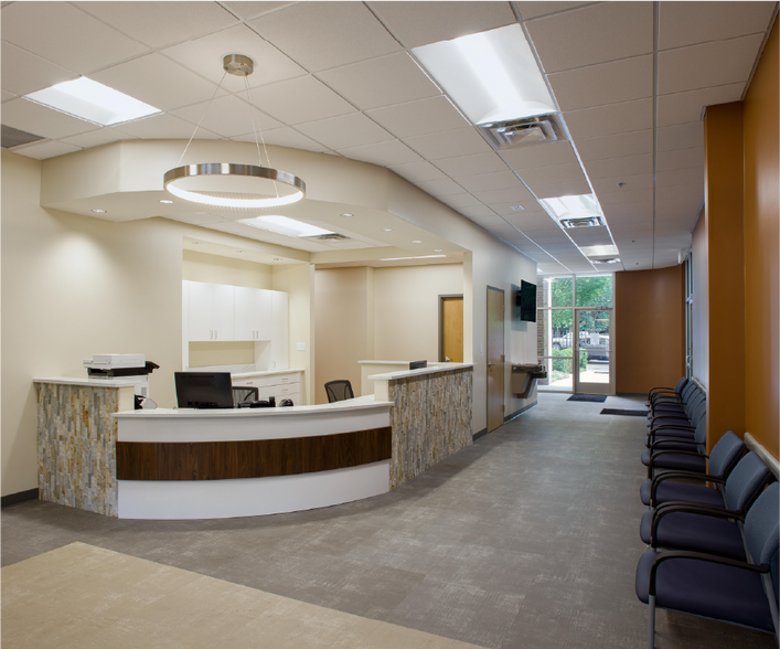More Photos Of 1501 Lansing Dr, Pensacola Medical For Lease