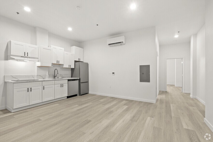 More Photos Of 818 K St, Sacramento Apartments For Sale