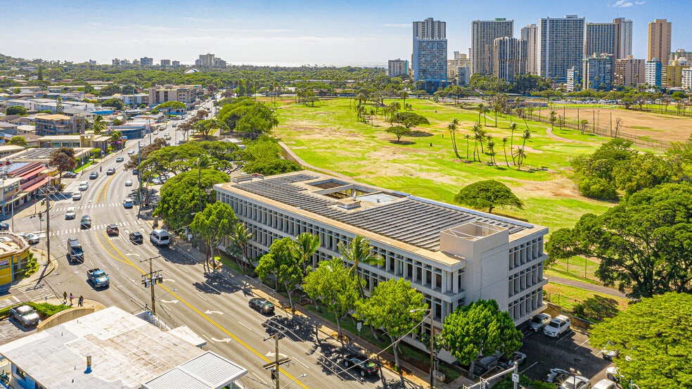 More Photos Of 614 Kapahulu Ave, Honolulu Office For Sale
