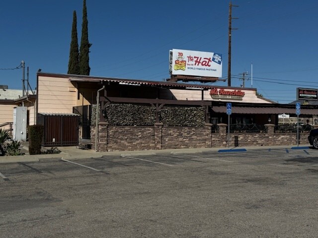 More Photos Of 1964 W Foothill Blvd, Upland Restaurant For Lease
