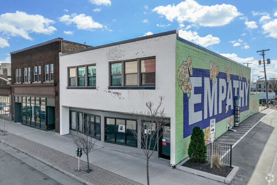 More Photos Of 1932 University Ave W, Saint Paul Medical For Lease
