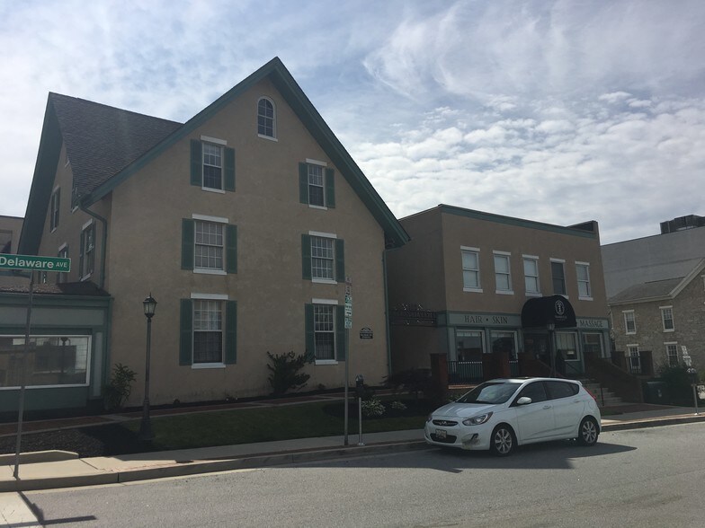 More Photos Of 100 E Pennsylvania Ave, Towson General Retail For Lease