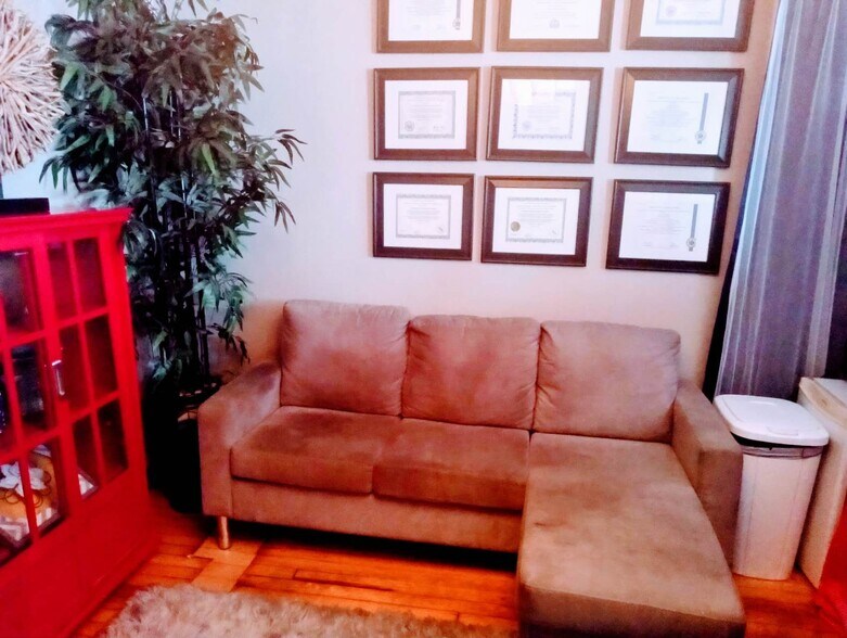 More Photos Of 2222 Roosevelt Rd, Kenosha Medical For Lease