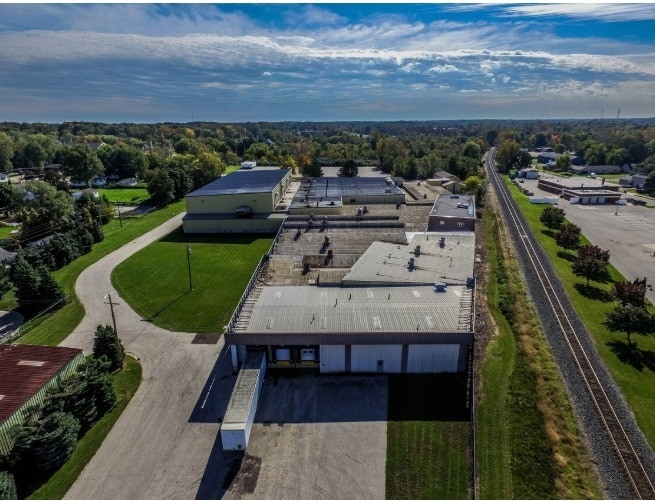 More Photos Of 9864 Church St, Bridgman Warehouse For Sale