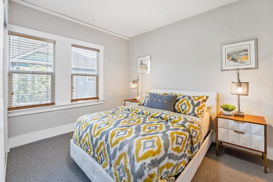 More Photos Of 1817 6th St, Berkeley Apartments For Sale