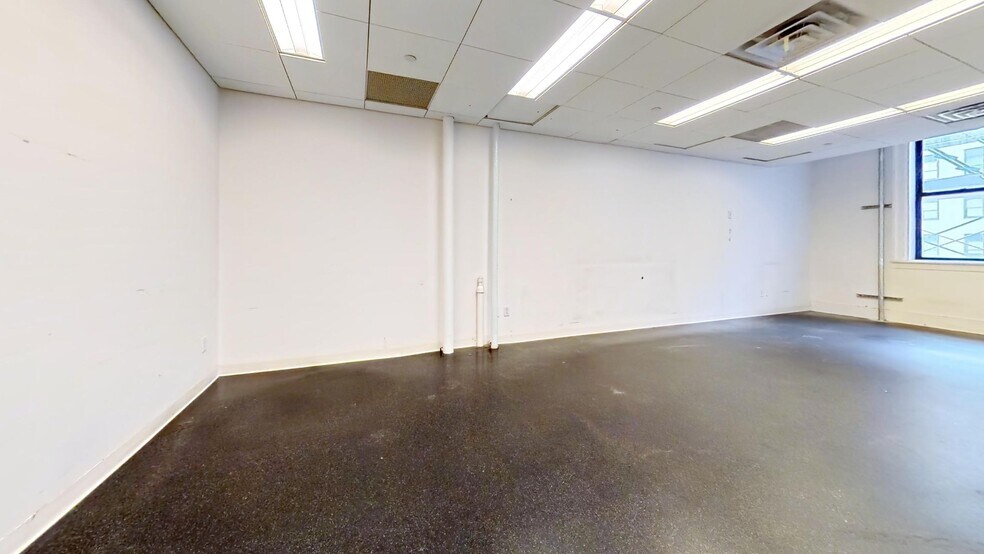 More Photos Of 25-29 Elm Pl, Brooklyn Medical For Lease
