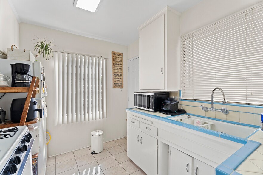More Photos Of 2126-34 30th st, San Diego Apartments For Sale