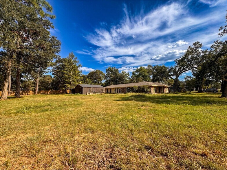 More Photos Of 15331 Lake Lamond Rd, Conroe Flex For Lease