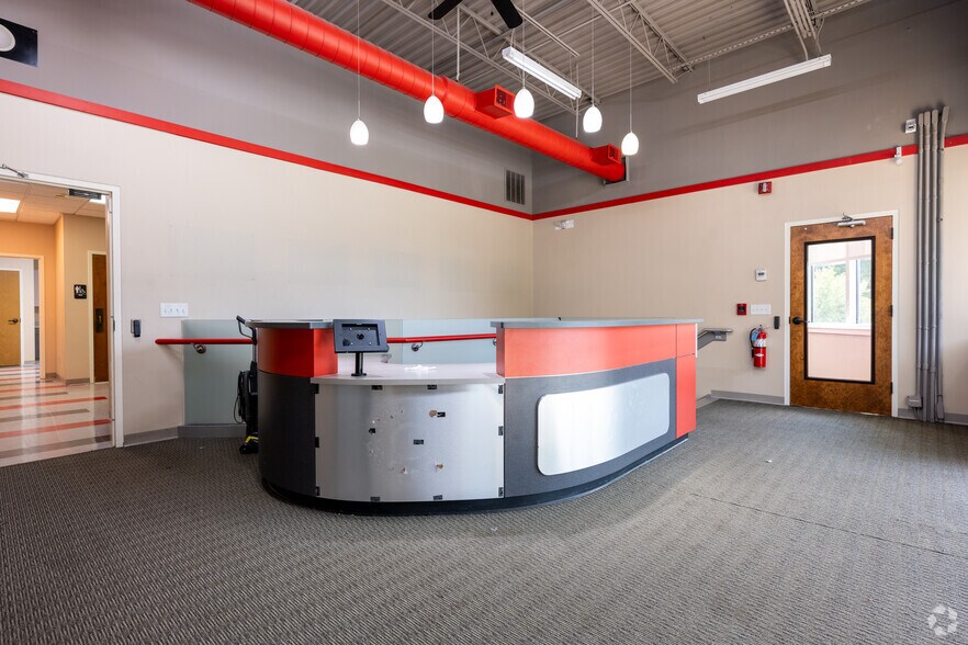 More Photos Of 2 Pai Park, Greensboro Office For Sale