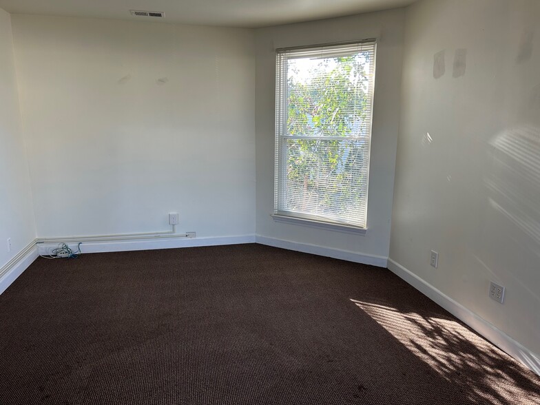 More Photos Of 1698 Post Rd E, Westport Office Residential For Sale