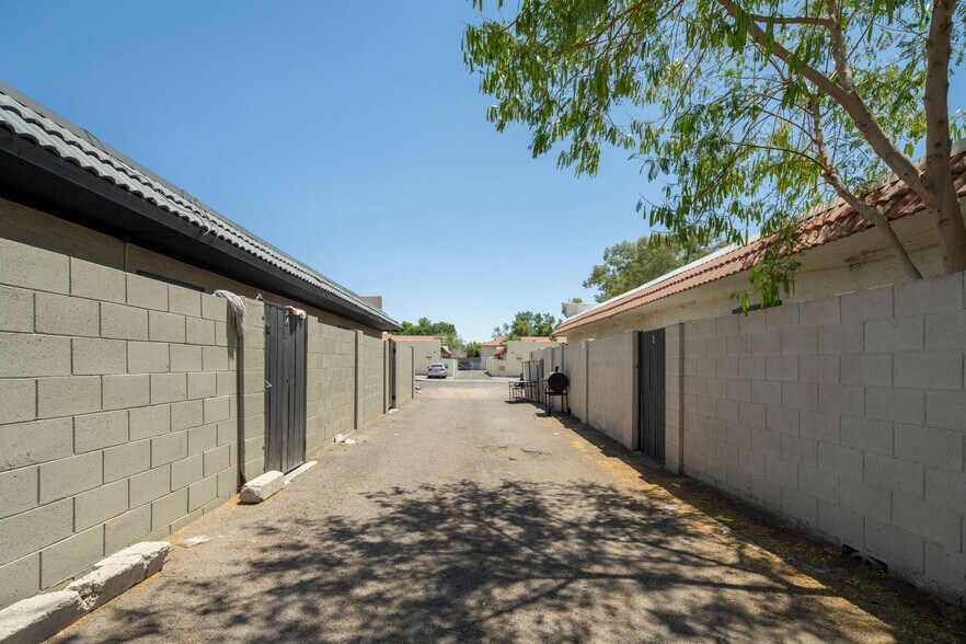 More Photos Of 2726 E Tierra Buena Ln, Phoenix Apartments For Sale