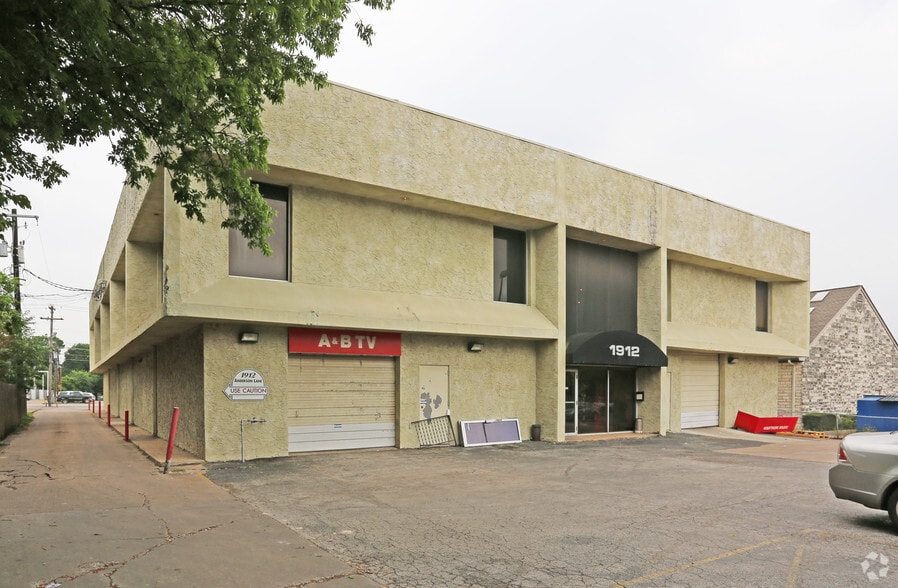 More Photos Of 1912 W Anderson Ln, Austin Loft Creative Space For Sale