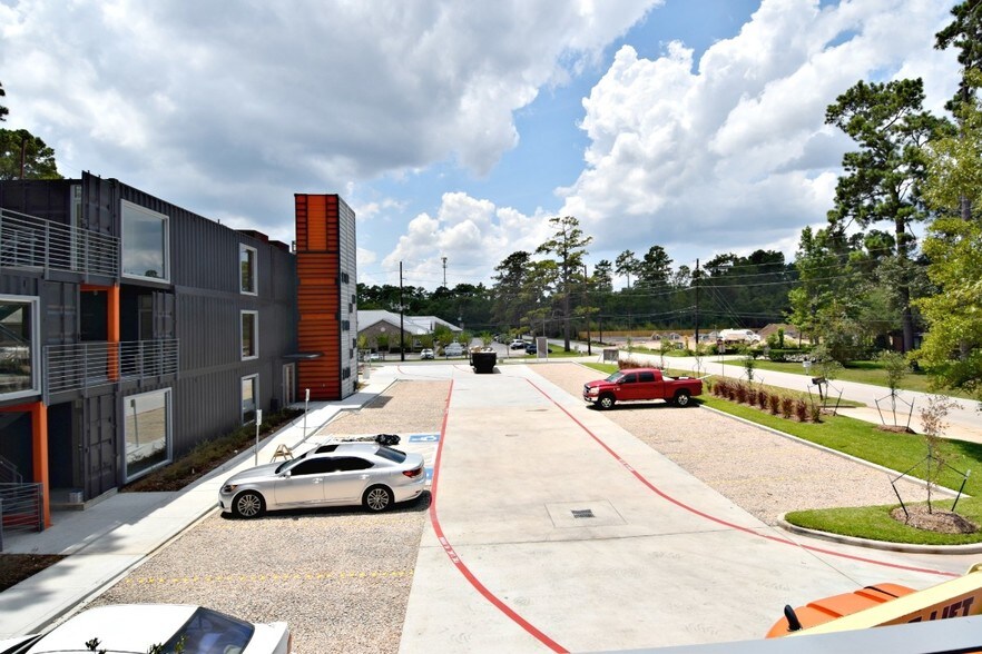 More Photos Of 26022 Budde Rd, The Woodlands Loft Creative Space For Sale