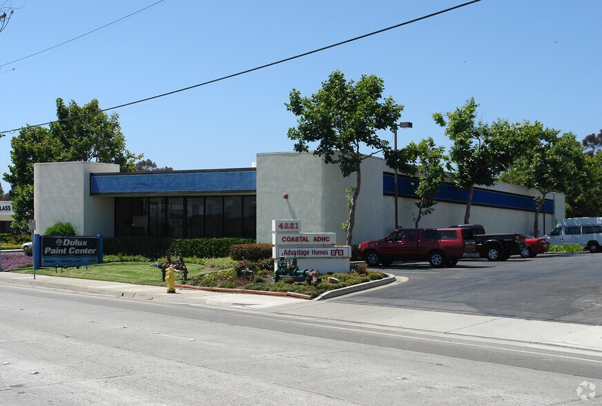 More Photos Of 4115 E Main St, Ventura Freestanding For Lease