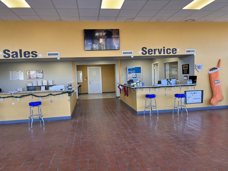 More Photos Of 791 York Rd, Gettysburg General Retail For Sale