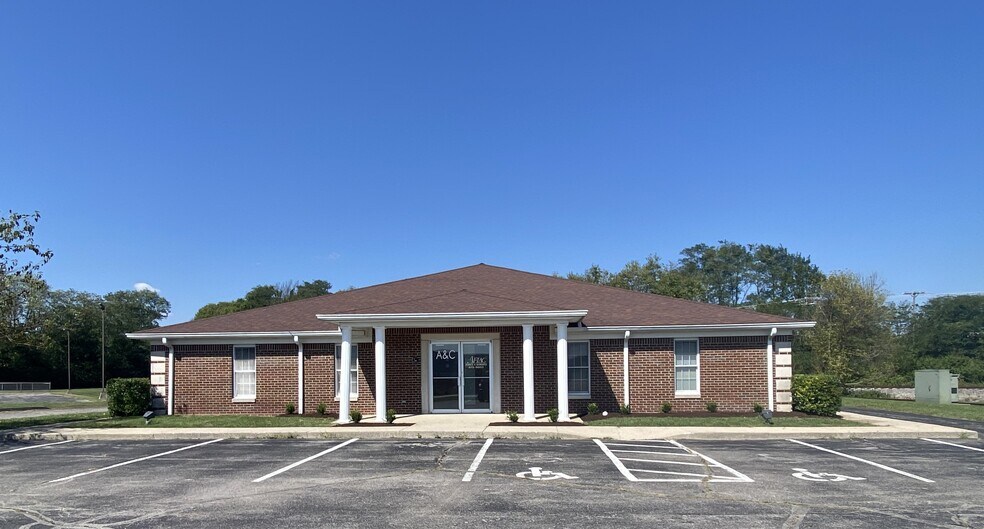 More Photos Of 125 Big Sink Rd, Versailles Medical For Lease